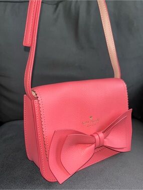 ♠️Kate Spade Vanderbilt Place Hanni Bow Crossbody Pink Leather WKRU4271